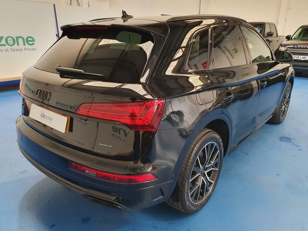 Audi Q5 Estate DK74VLN #3