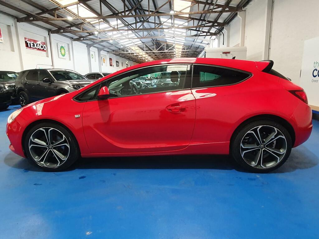 Vauxhall Astra GTC Hatchback KU14UUK #6
