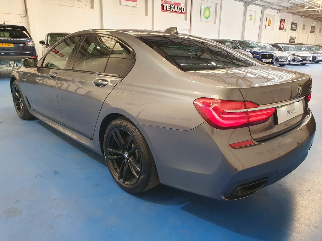 BMW 7 Series Saloon EN17ZWC #6