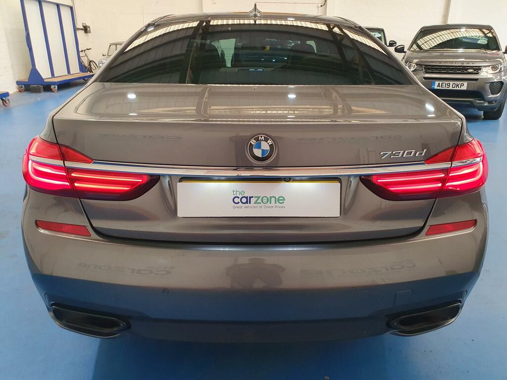 BMW 7 Series Saloon EN17ZWC #4