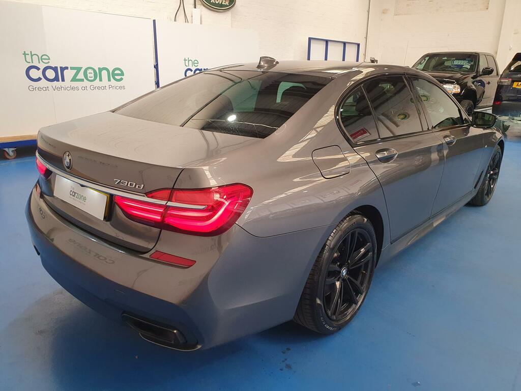 BMW 7 Series Saloon EN17ZWC #3