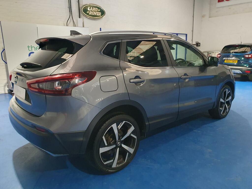 Nissan Qashqai Hatchback LO70EXB #3