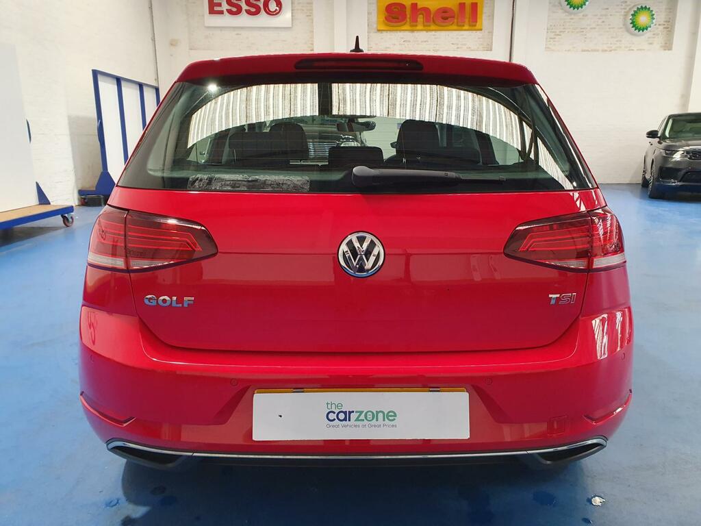 Volkswagen Golf Hatchback SJ67OJM #4