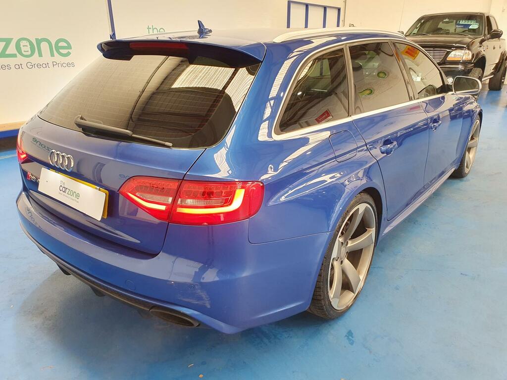 Audi RS4 Avant Estate  #3
