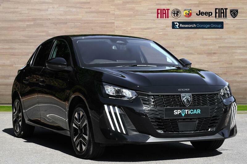 Peugeot 208 1.2 Allure Hatchback Hybrid E-dsc6 Euro Black