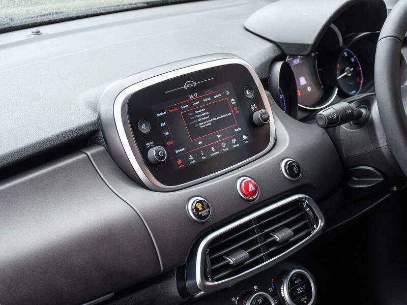 Fiat 500X 1.0 Firefly Turbo Cross Euro 6 Ss YA71HZG Black #6