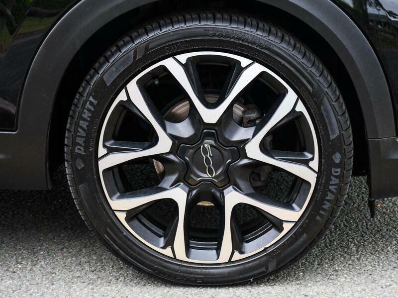 Fiat 500X 1.0 Firefly Turbo Cross Euro 6 Ss YA71HZG Black #4
