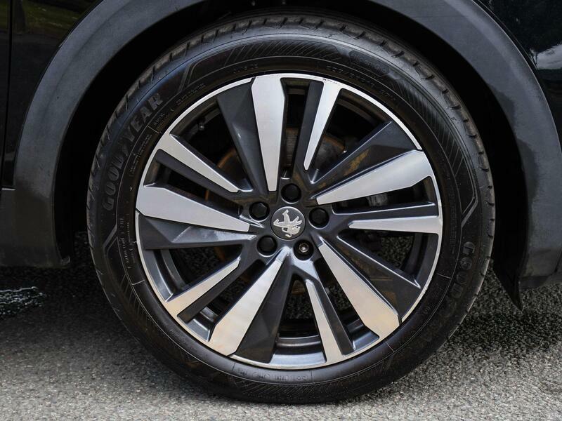 Peugeot 3008 1.2 Puretech Gt Line Premium Suv KR69UDS Black #4