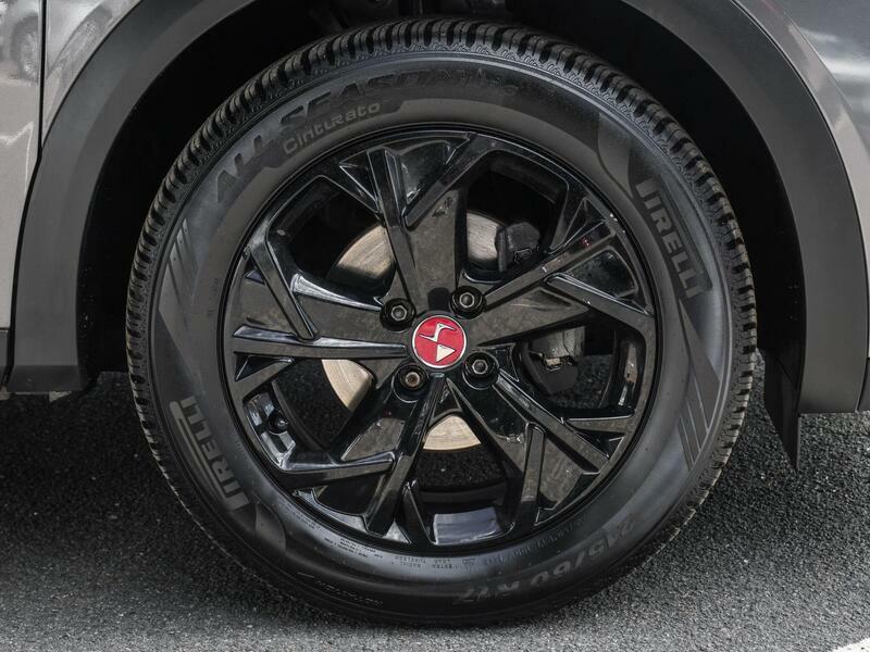 DS DS 3 Crossback 1.2 Puretech Performance Line Crossback CA72WDW Grey #4
