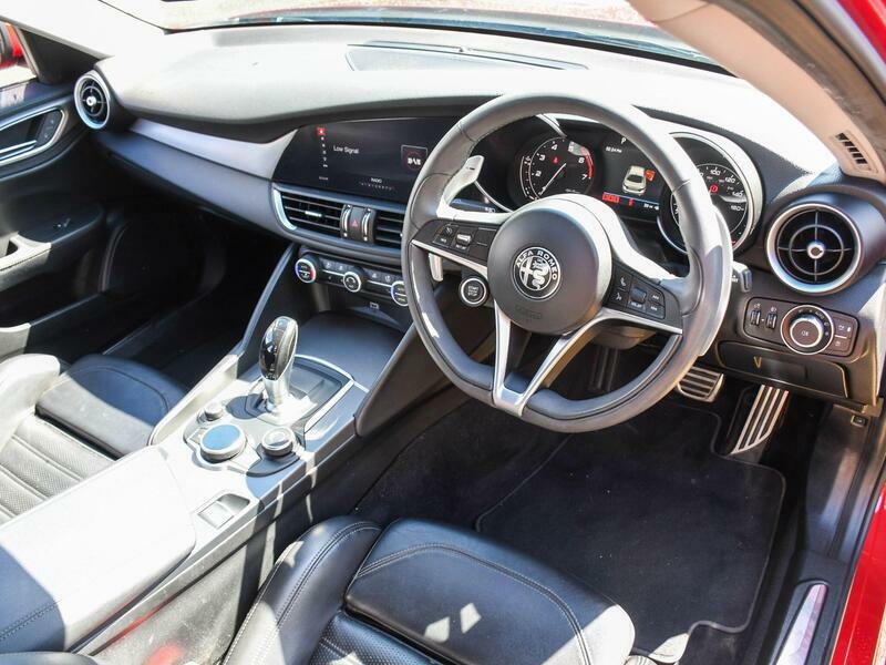 Alfa Romeo Giulia 2.0T Veloce Euro 6 Ss Red #3
