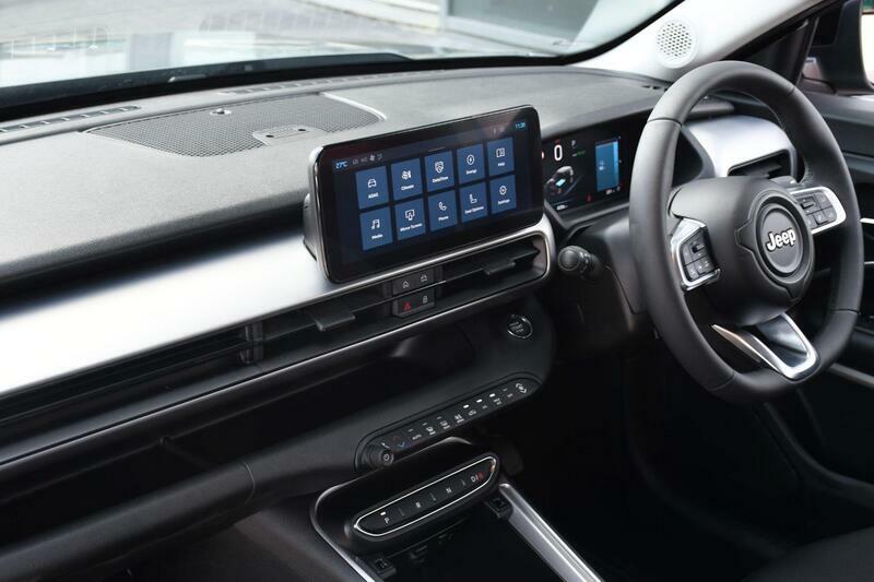 Jeep Avenger 54Kwh E-summit WV25NMA Grey #6