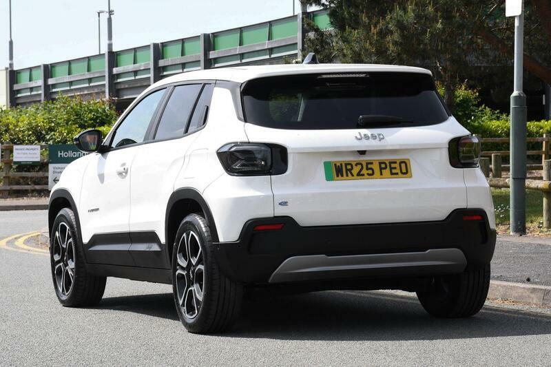 Jeep Avenger 54Kwh E-summit WR25PEO White #2
