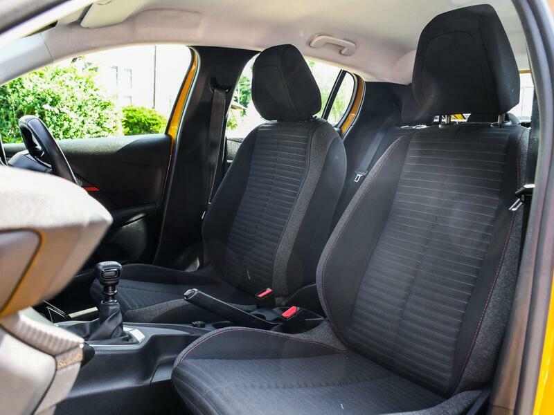 Peugeot 208 1.2 Puretech Active Premium Hatchback M MA21CUG Yellow #5