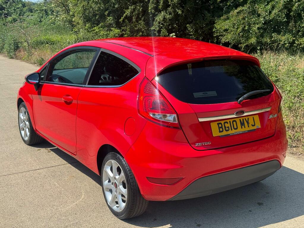 Ford Fiesta 1.25 Zetec BG10MYJ Red #4
