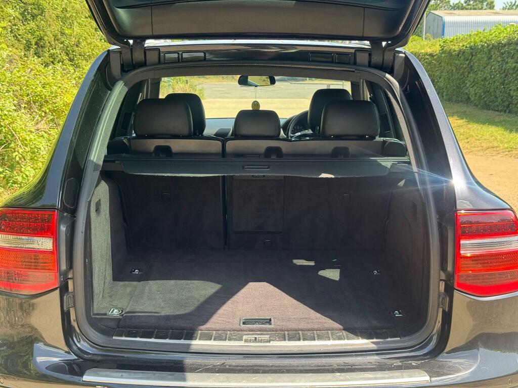 Porsche Cayenne S Black #23
