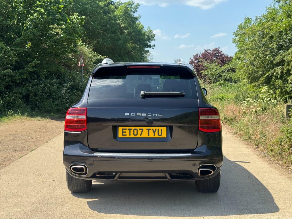 Porsche Cayenne S Black #8
