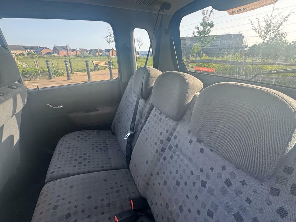 Vauxhall Agila Mpv 1.2I Silver #18