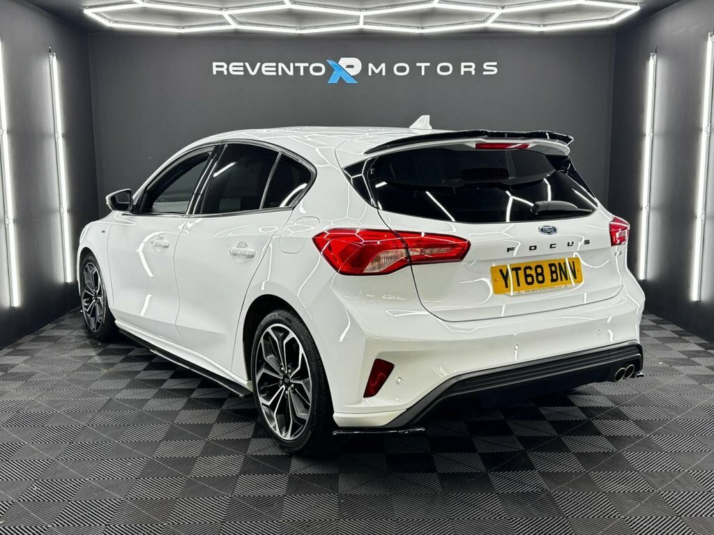 Ford Focus 1.5L St-line X YT68BNN White #2