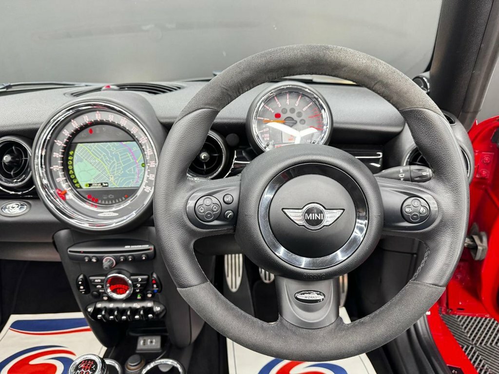 Mini Convertible 1.6L John Cooper Works RY65HAX Red #6