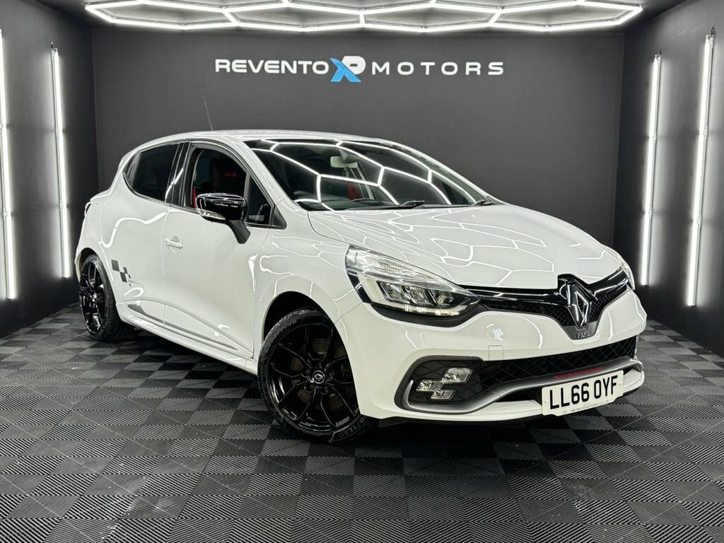 Renault Clio 1.6L Renaultsport Nav White