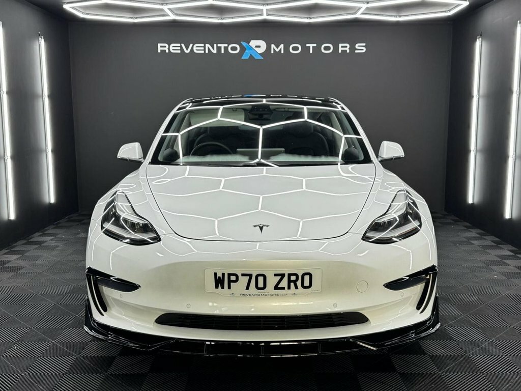 Tesla Model 3 Saloon WP70ZRO White #3