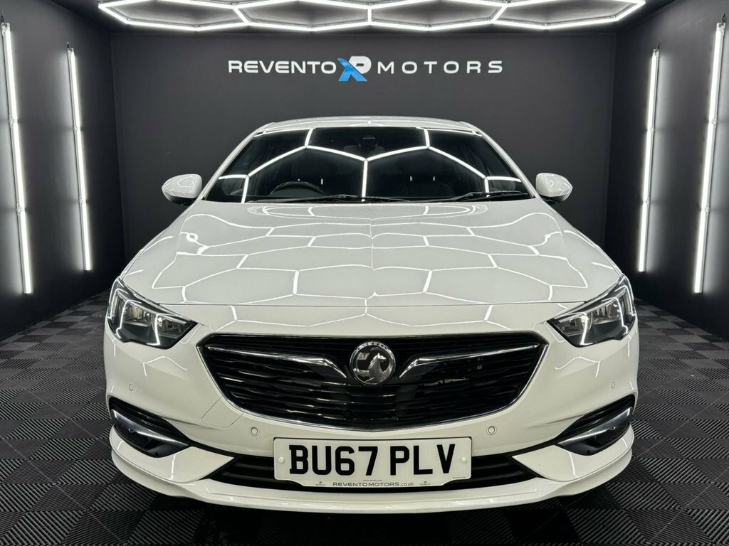 Vauxhall Insignia 2L Sri Vx Line Nav BU67PLV White #3