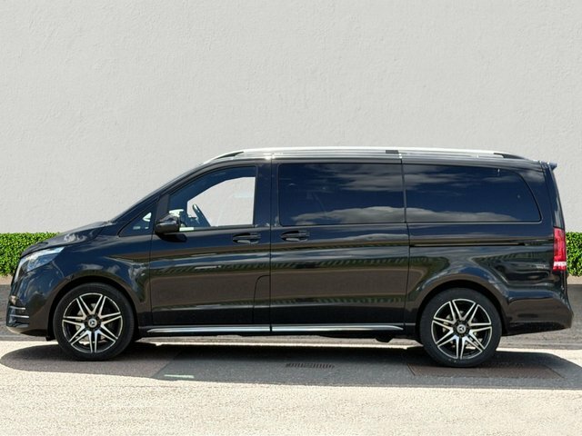 Mercedes-Benz V Class 2.0 V220d Amg Line Mpv G-tronic Euro 6 Black #4
