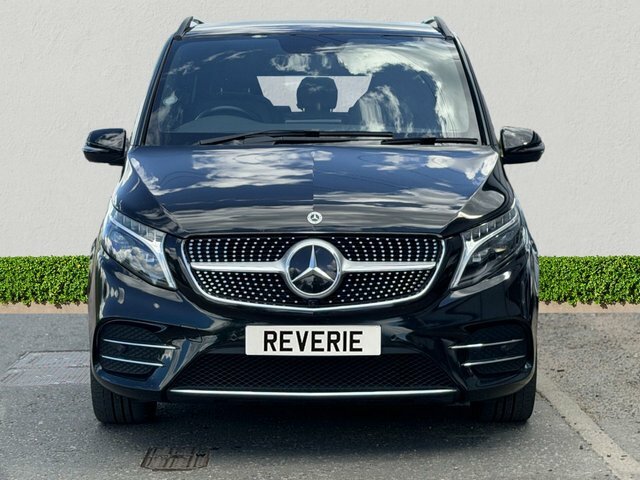 Mercedes-Benz V Class 2.0 V220d Amg Line Mpv G-tronic Euro 6 Black #2