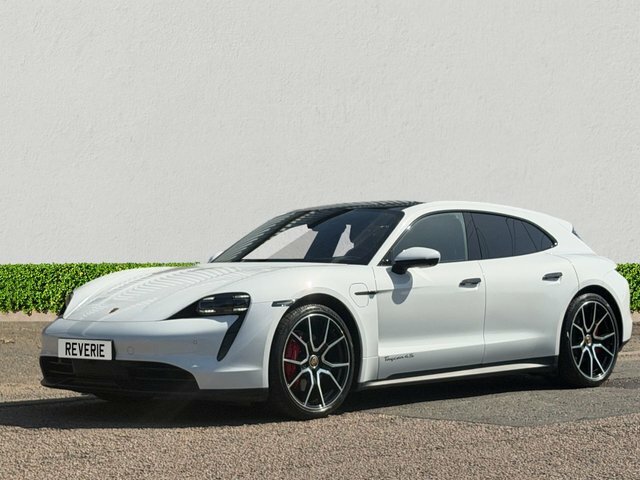 Porsche Taycan Performance 79.2Kwh 4S Sport Turismo White #3