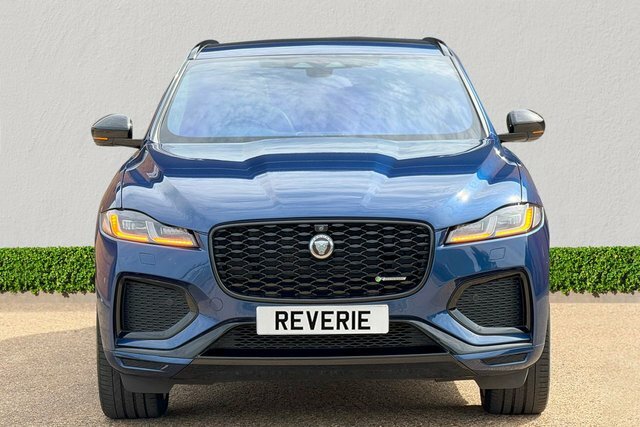 Jaguar F-Pace 2.0 D200 Mhev R-dynamic Hse Suv Aw Blue #2