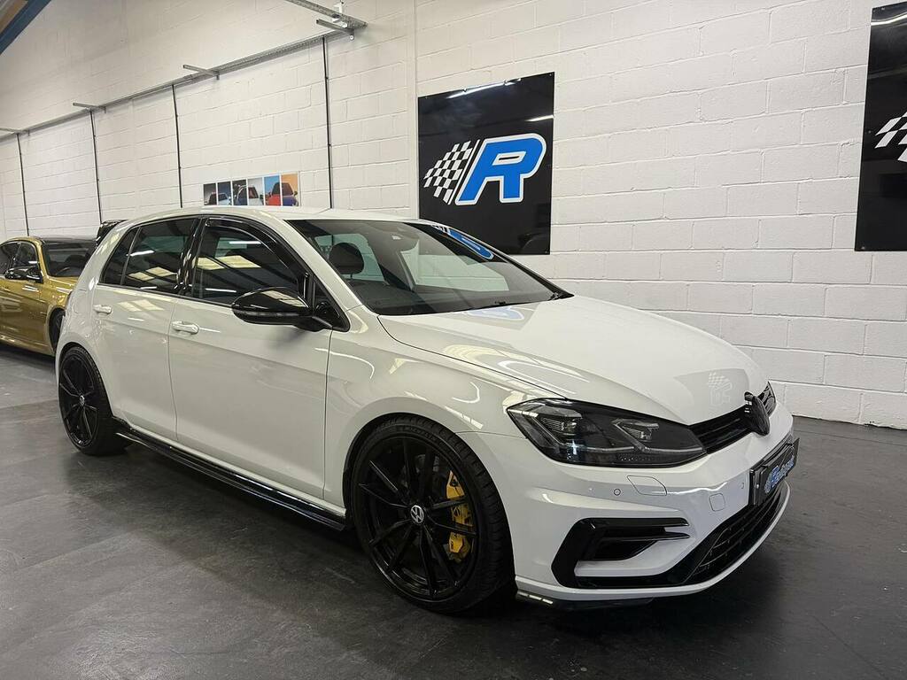 Volkswagen Golf Tsi R White