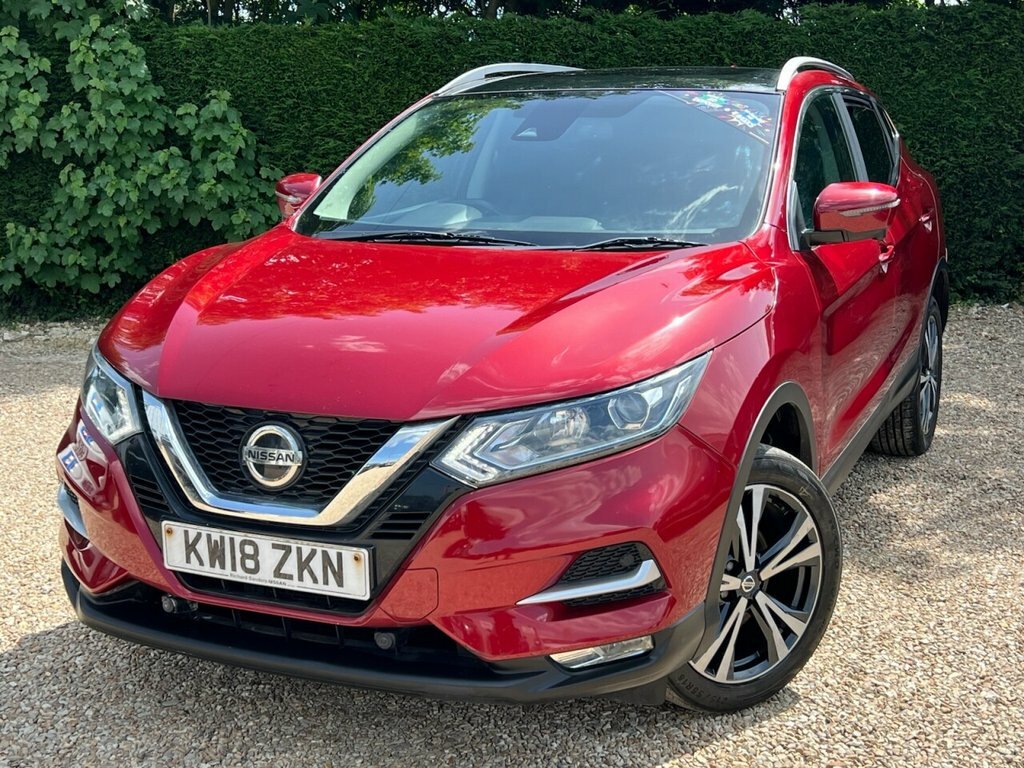 Nissan Qashqai 1.2L N-connecta KW18ZKN Red #2
