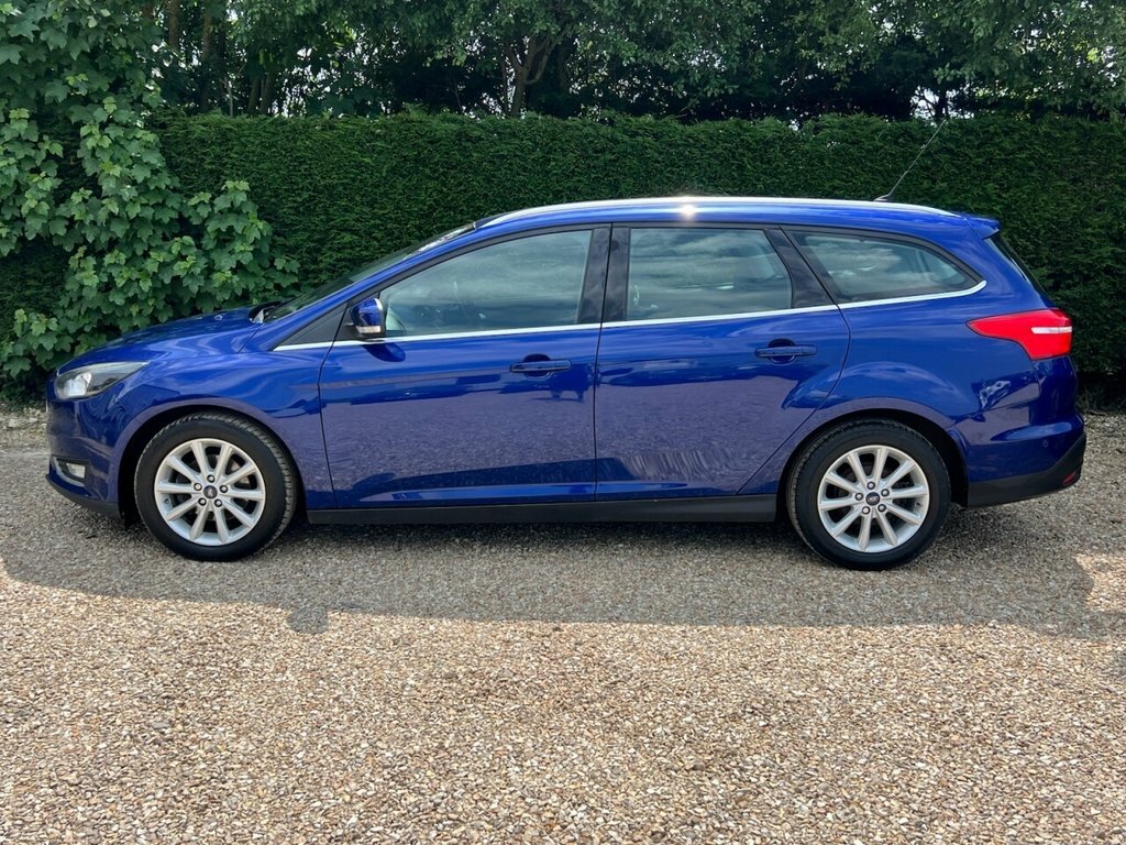 Ford Focus 1L Titanium AE66VKA Blue #5