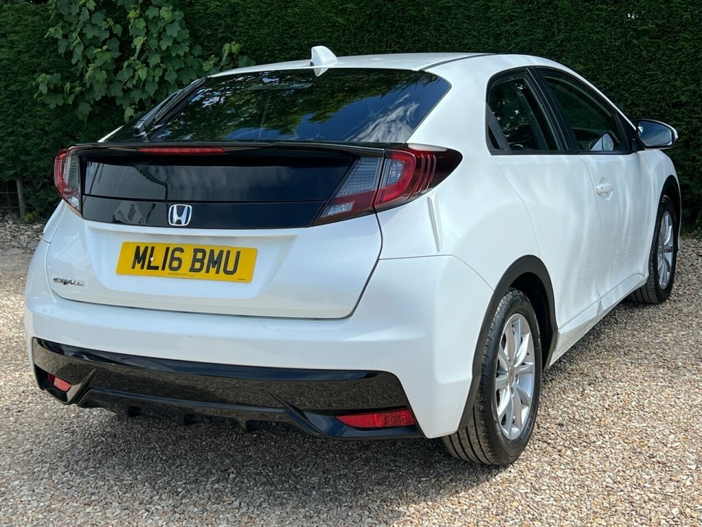 Honda Civic 1.6L S White #6