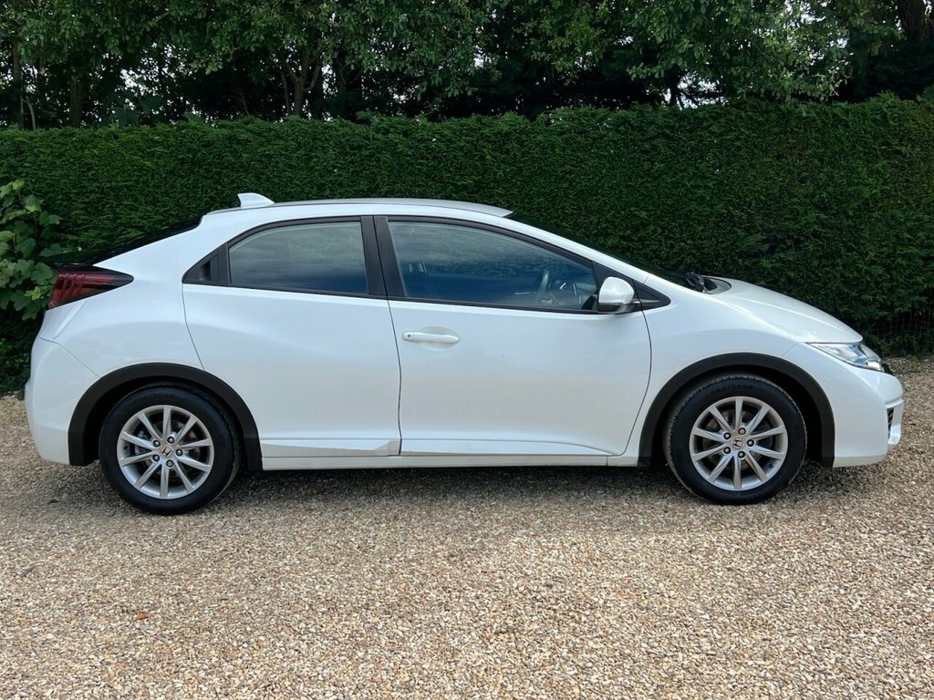 Honda Civic 1.6L S White #4