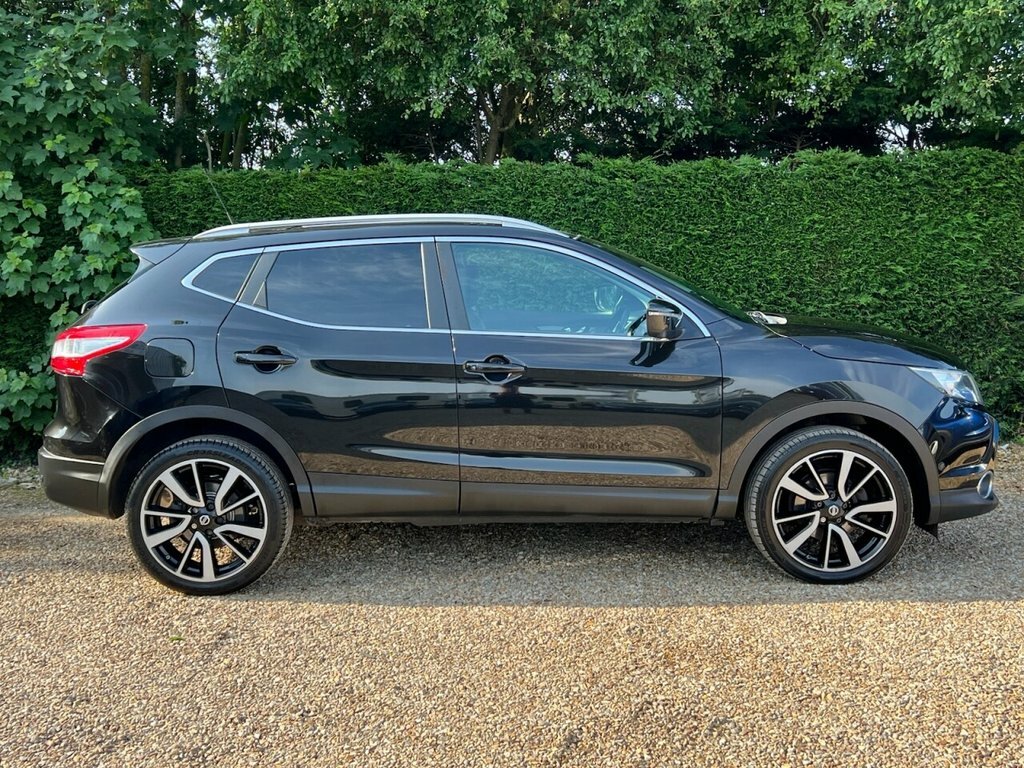 Nissan Qashqai 1.5L Tekna DE64VBT Black #4