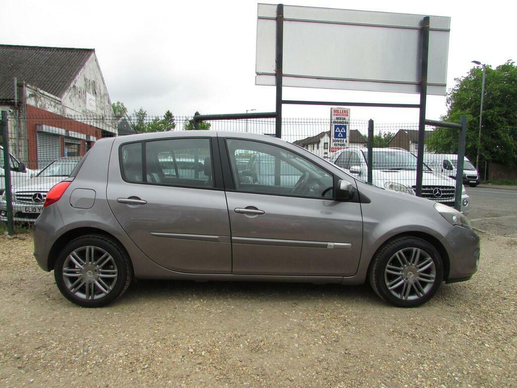 Renault Clio 1.2 Dynamique Tomtom Euro 5 Grey #2