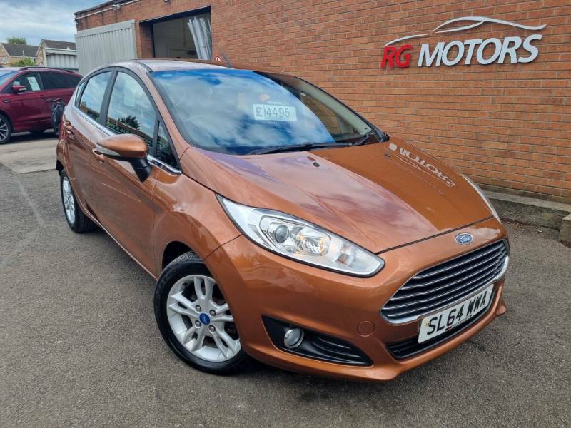 Ford Fiesta 1.0 Ecoboost Zetec - 2014 64 SL64WWA Orange #2