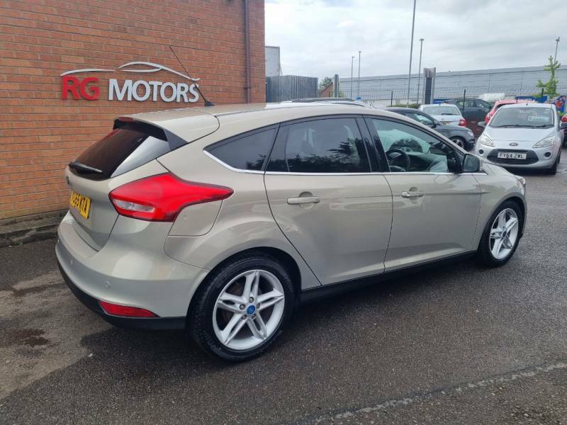 Ford Focus 1.5 Tdci 120 Titanium - 2015 65 YC65KTA Silver #4