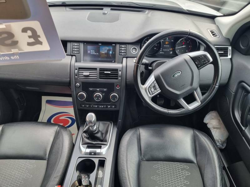 Land Rover Discovery Sport 2.0 Td4 Pure 5 Seat - 2017 67 YD67EOC White #3