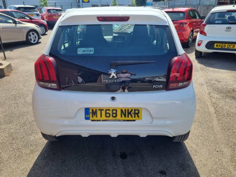 Peugeot 108 1.0 72 Active - 2018 68 MT68NKR White #4