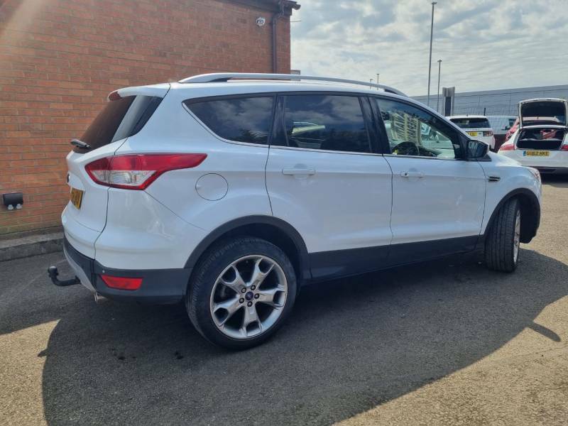 Ford Kuga 2.0 Tdci 150 Titanium 2Wd - 2015 64 YF64BKN White #2