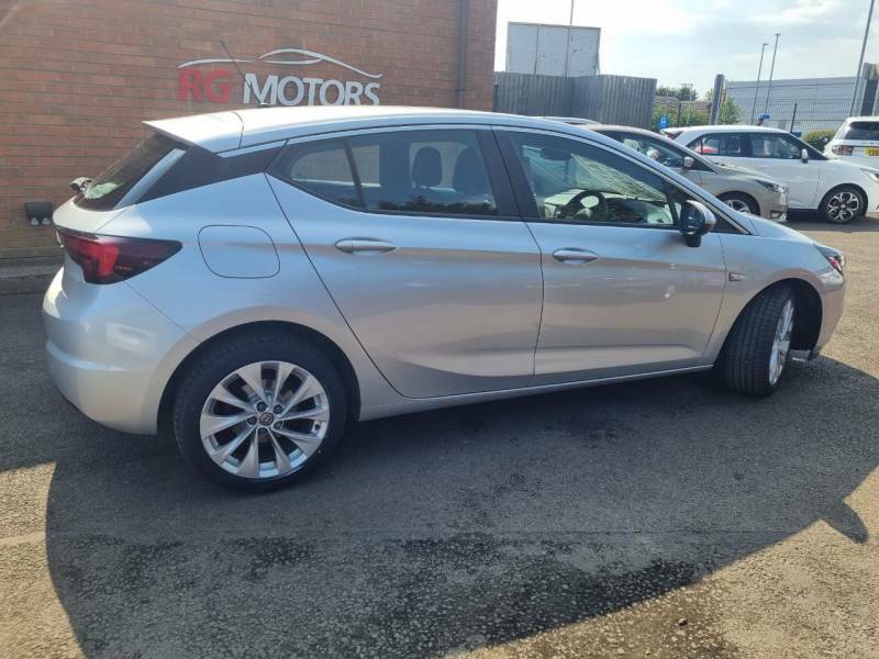 Vauxhall Astra 1.4I 16V Design - 2017 67 DV67UZJ Silver #2