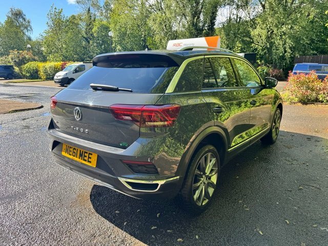 Volkswagen T-Roc Suv RE68ZCJ Grey #4