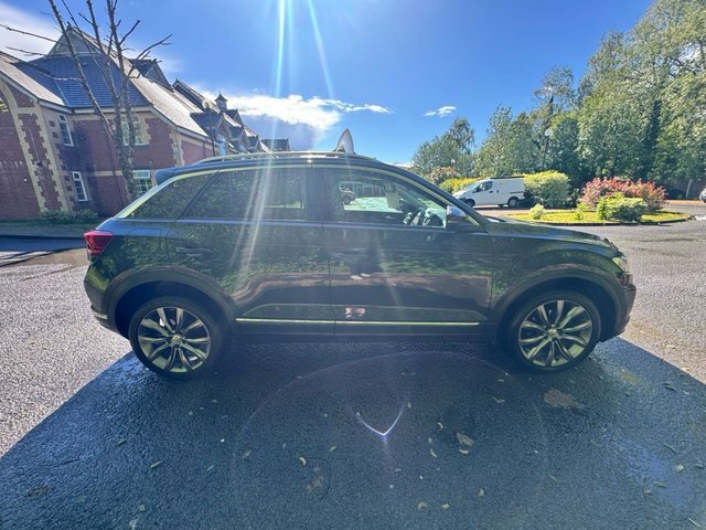 Volkswagen T-Roc Suv RE68ZCJ Grey #5