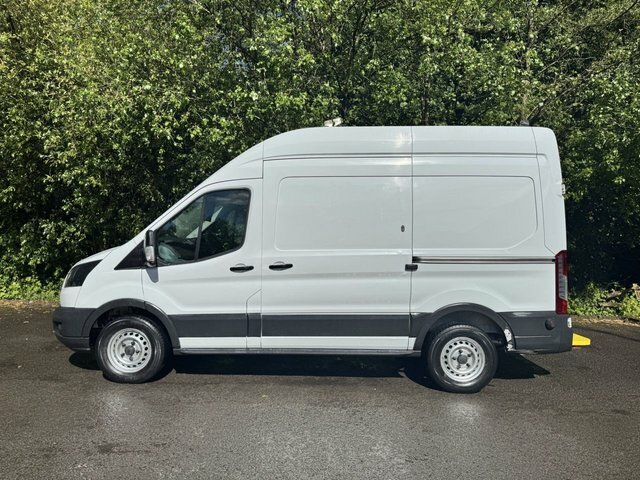 Ford Transit Custom Mpv LD18BEJ White #2