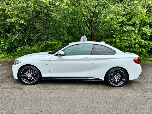 BMW 2 Series Coupe BL52DEC White #2