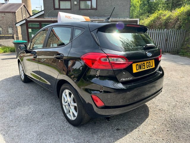 Ford Fiesta Hatchback OW19GOJ Black #2