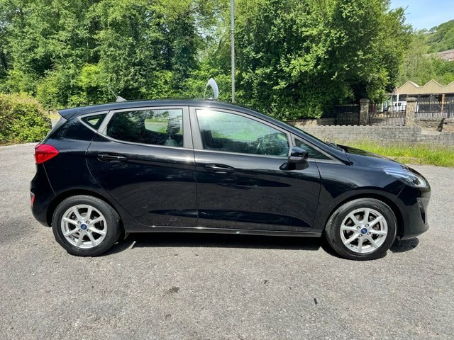 Ford Fiesta Hatchback OW19GOJ Black #5