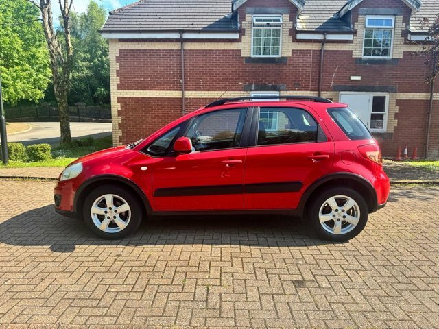 Suzuki SX4 Suv Red #2